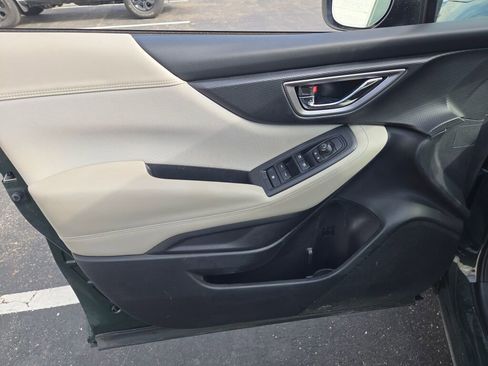 Used 2023 Subaru Forester Premium image 19