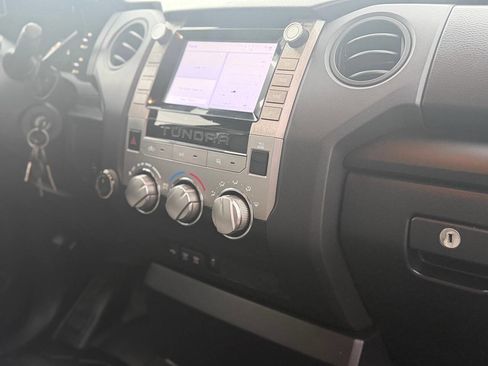 Used 2021 Toyota Tundra SR image 60