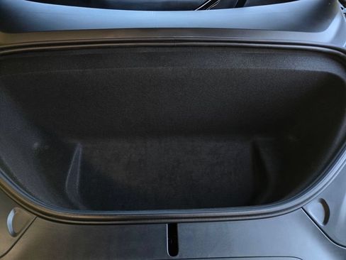 Used 2023 Tesla Model X AWD/4WD image 33