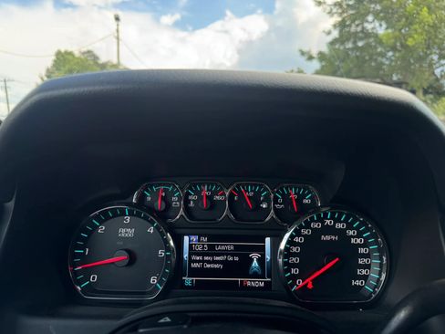 Used 2016 Chevrolet Tahoe LTZ RWD image 22