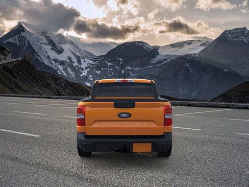 New 2026 Ford Maverick XLT w/ XLT Luxury Package AWD/4WD image 5