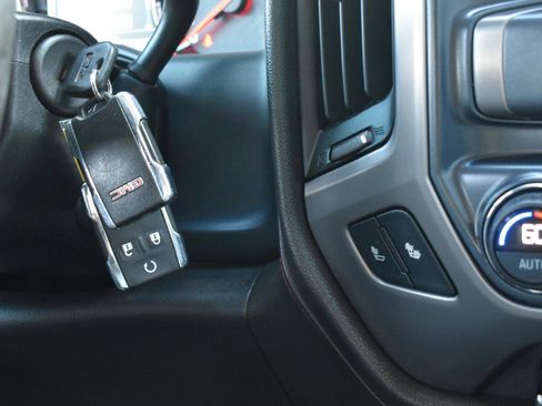 Used 2017 GMC Sierra 1500 SLT image 40