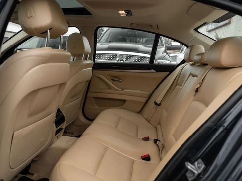 Used 2014 BMW 535d xDrive image 8
