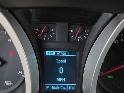 Used 2017 Chevrolet Equinox LS AWD/4WD image 17