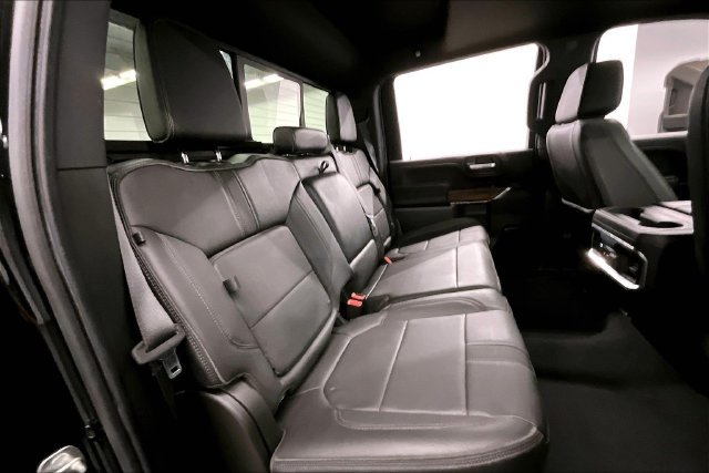 Used 2022 Chevrolet Silverado 3500 High Country AWD/4WD image 26