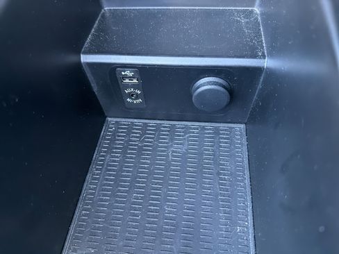 Used 2017 BMW X3 xDrive28i image 22