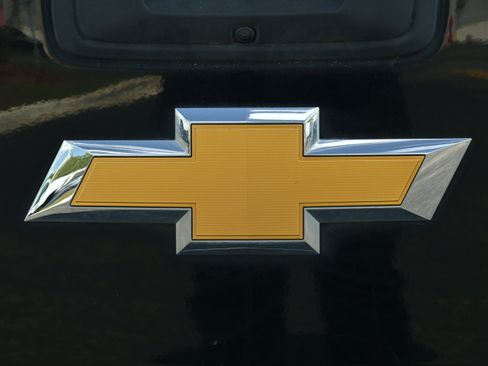 Used 2018 Chevrolet Silverado 1500 LT w/ All Star Edition image 33