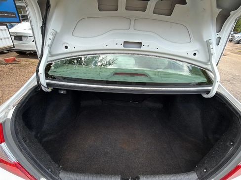 Used 2012 Honda Civic LX image 8