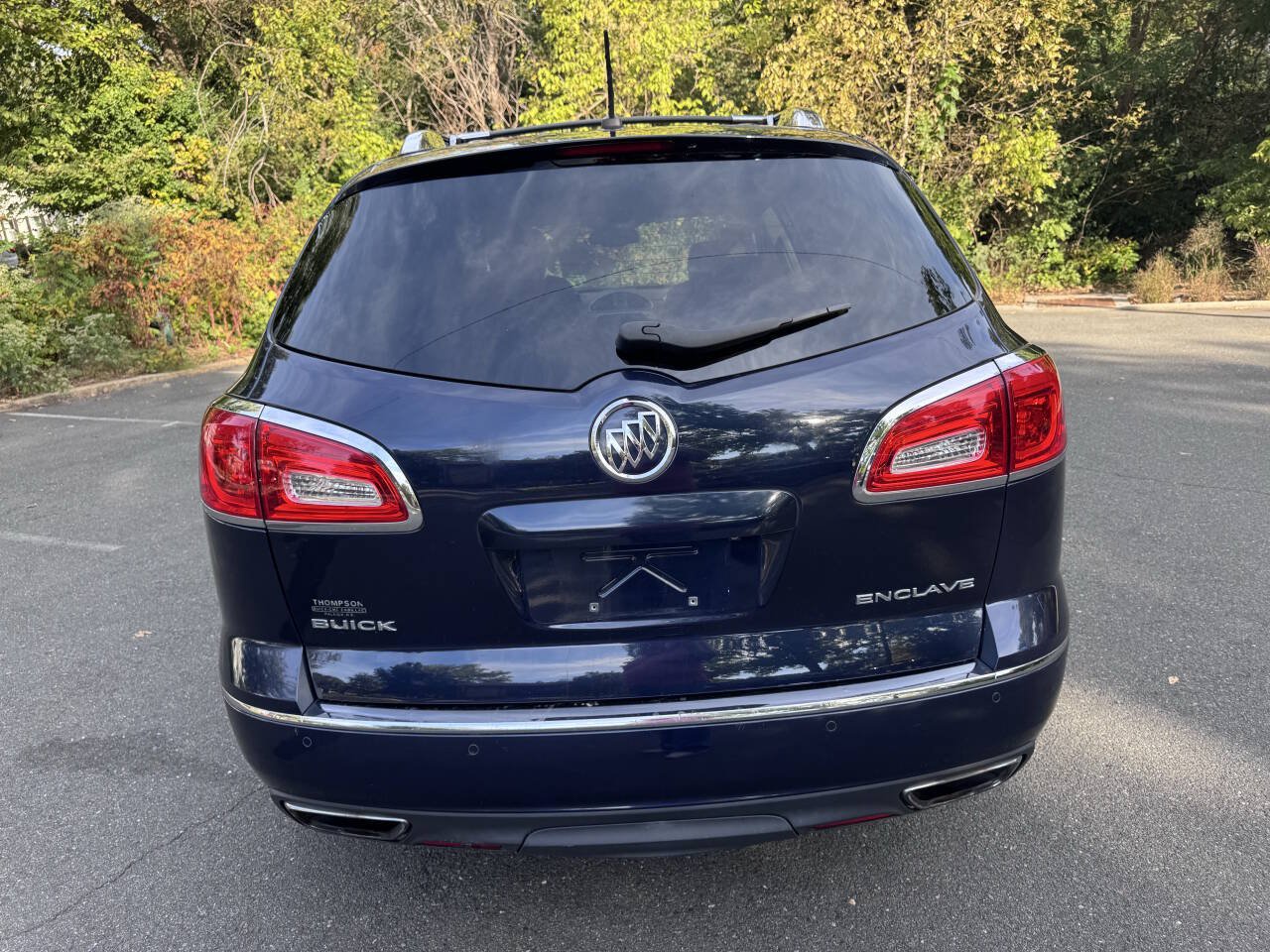 Used 2015 Buick Enclave Leather FWD image 7