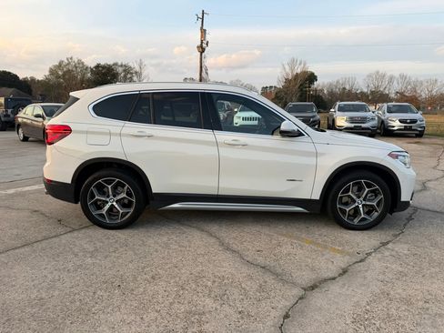 Used 2017 BMW X1 sDrive28i image 6