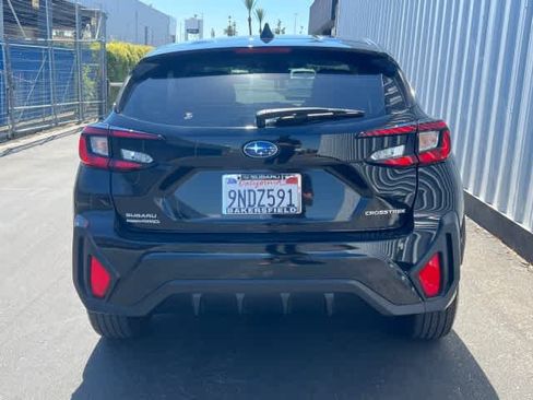 Used 2024 Subaru Crosstrek 2.0i AWD/4WD image 5