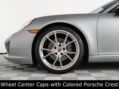 Used 2017 Porsche 911 Carrera RWD image 18