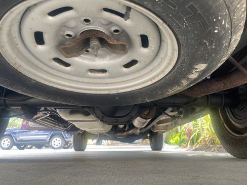 Used 2006 Ford E-150 and Econoline 150 Wagon image 23