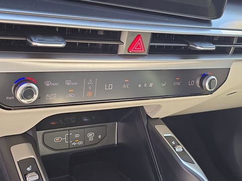 New 2026 Kia Sorento S image 25