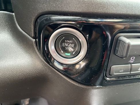 Used 2024 Chevrolet Silverado 3500 High Country image 37