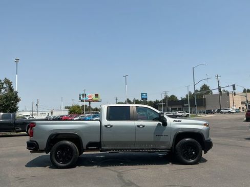 Used 2024 Chevrolet Silverado 2500 Custom w/ Custom Value Package AWD/4WD image 2