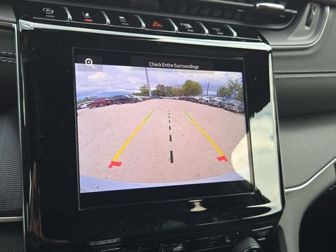New 2025 Jeep Grand Cherokee Altitude RWD image 34