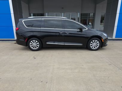 Used 2019 Chrysler Pacifica Touring-L