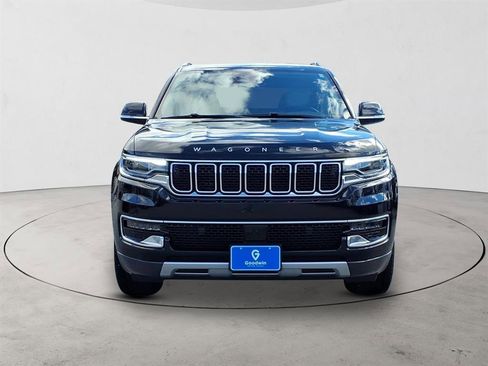 Used 2022 Jeep Wagoneer Series II image 2