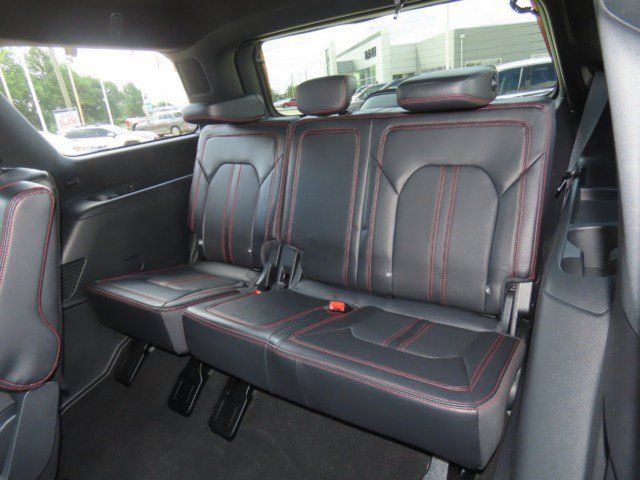Used 2024 Ford Expedition Limited RWD image 20