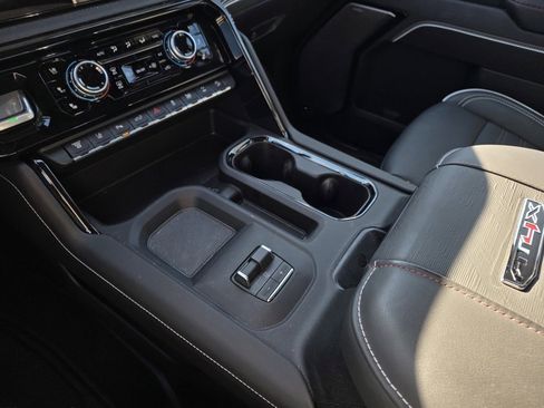 Used 2026 GMC Sierra 2500 AT4X image 20