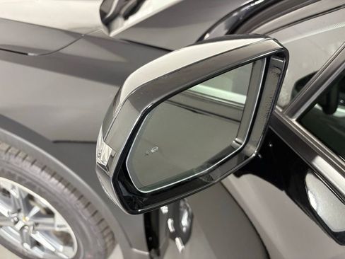 Used 2024 Chevrolet Blazer LT image 13