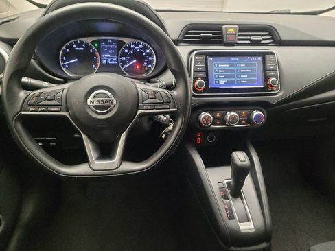 Used 2022 Nissan Versa S w/ Trunk Package FWD image 22