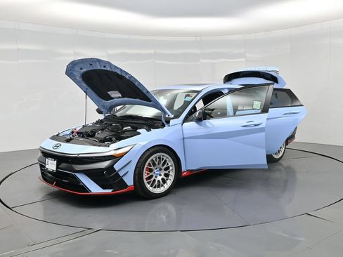 Used 2025 Hyundai Elantra N FWD image 32