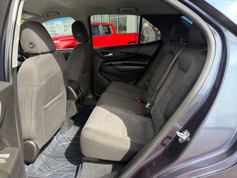 Used 2018 Chevrolet Equinox LT image 17