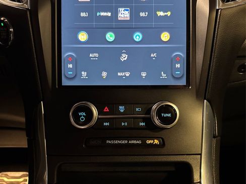 Used 2021 Ford Edge ST w/ Equipment Group 401A image 31