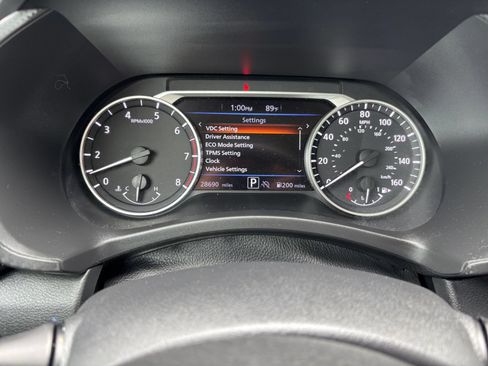 Used 2025 Nissan Sentra SV FWD image 37