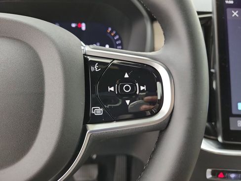 New 2026 Volvo XC90 B6 Plus w/ Protection Package Premier AWD/4WD image 26