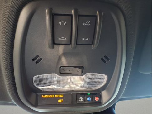 New 2026 Chevrolet Trax RS image 24