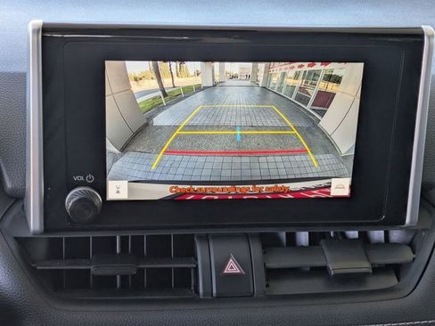 Used 2025 Toyota RAV4 XLE image 23