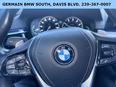 Used 2019 BMW 530i xDrive w/ Premium Package image 15