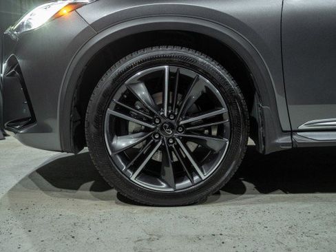 Used 2023 INFINITI QX55 Essential w/ Accent Package image 7