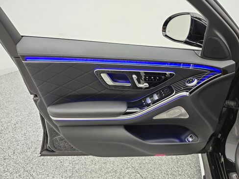 Certified 2023 Mercedes-Benz S 500 4MATIC image 14