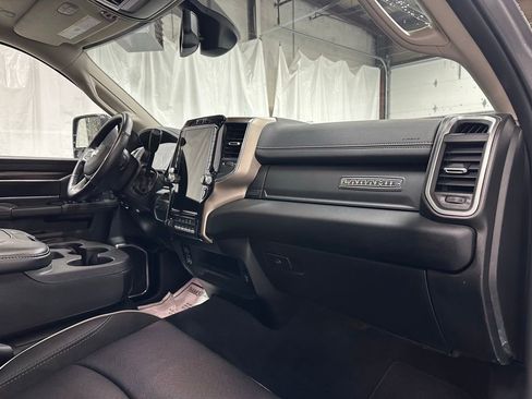 Used 2024 RAM 3500 Laramie image 59