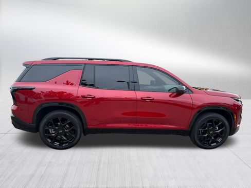 Used 2024 Chevrolet Traverse RS AWD/4WD image 8