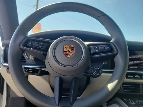 Used 2022 Porsche 911 Carrera w/ Premium Package image 24