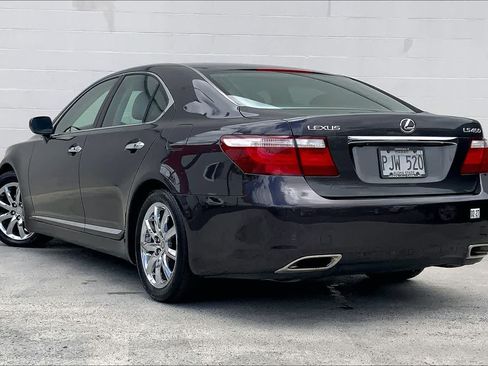 Used 2007 Lexus LS 460 RWD image 4