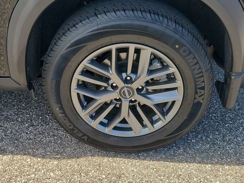 Certified 2023 Nissan Rogue S FWD image 5