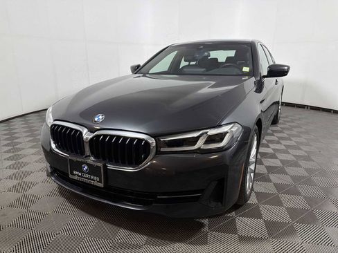 Certified 2023 BMW 530i xDrive w/ Convenience Package image 3