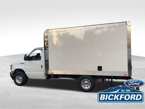 New 2026 Ford E-350 and Econoline 350 Super Duty w/ Interior Upgrade Package image 12