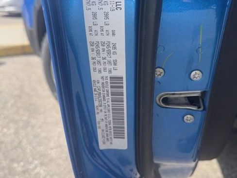 Used 2020 Jeep Cherokee Trailhawk w/ Comfort/Convenience Group image 12