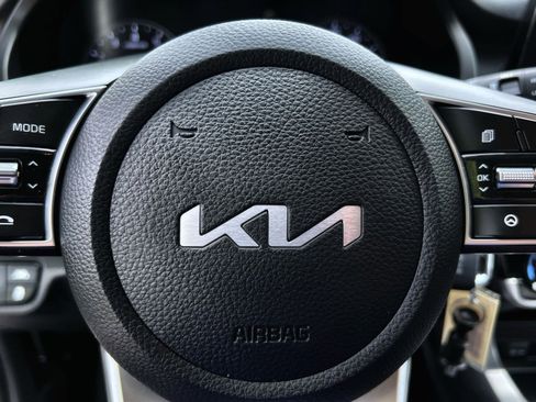 Used 2023 Kia Seltos LX AWD/4WD image 38