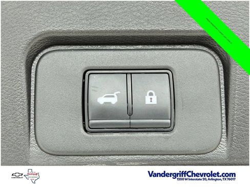 Used 2025 Nissan Rogue SV AWD/4WD image 30