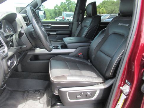 Used 2023 RAM 1500 Laramie AWD/4WD image 20