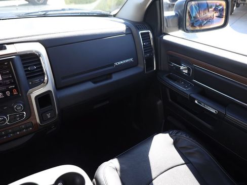 Used 2013 RAM 1500 Laramie w/ Convenience Group AWD/4WD image 21