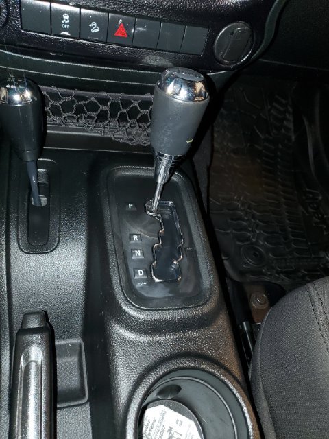 Used 2017 Jeep Wrangler Unlimited Sport AWD/4WD image 25